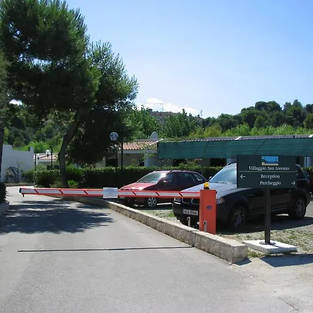 Villaggio San Lorenzo Вьесте