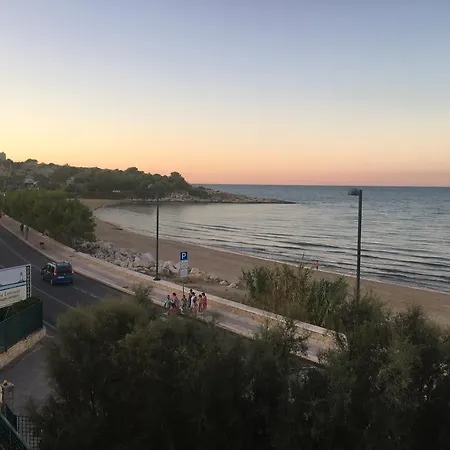 База отдыха Villaggio San Lorenzo Вьесте